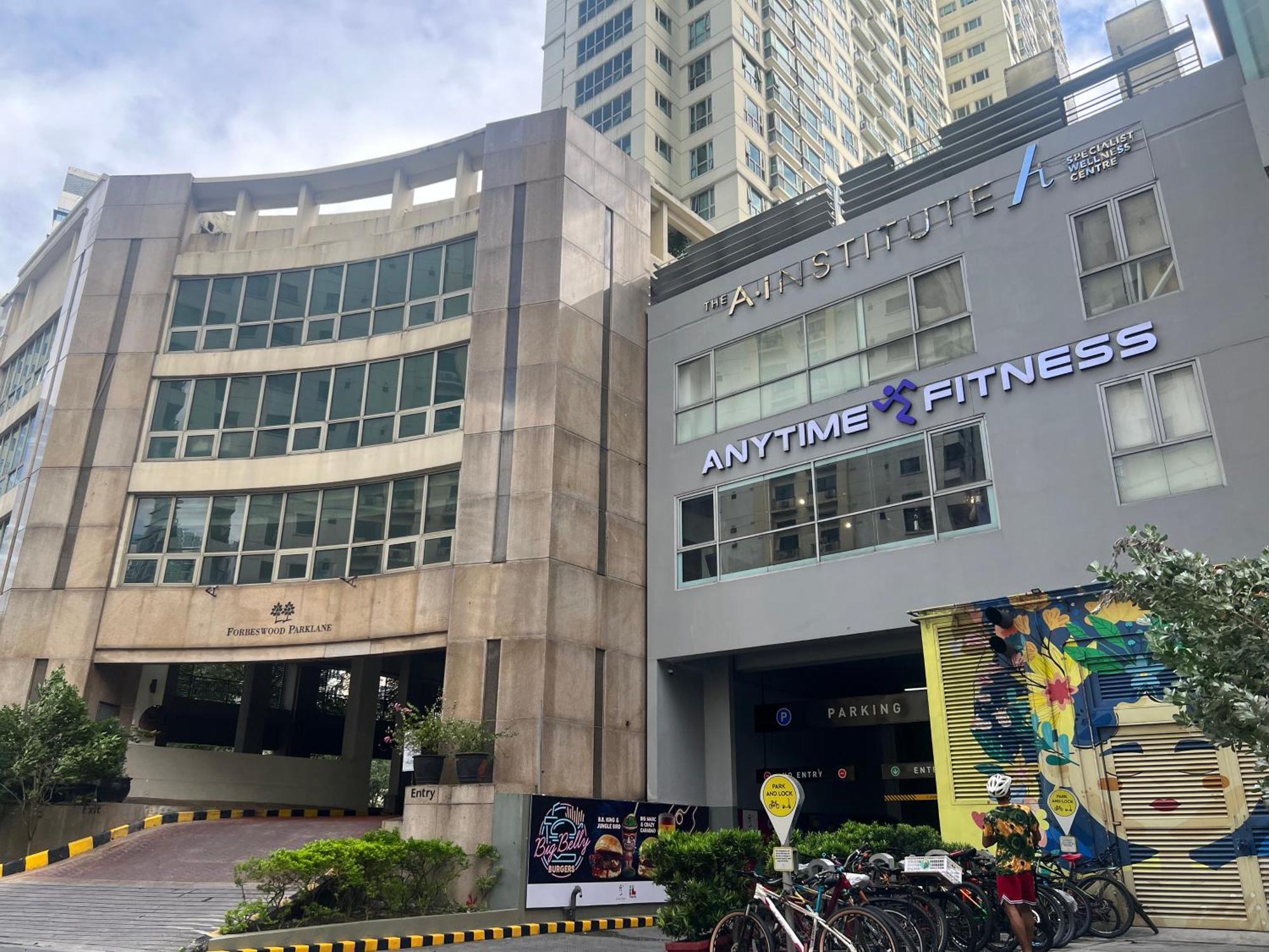 Fort Bonifacio Bgc Condo Taguig Buitenkant foto