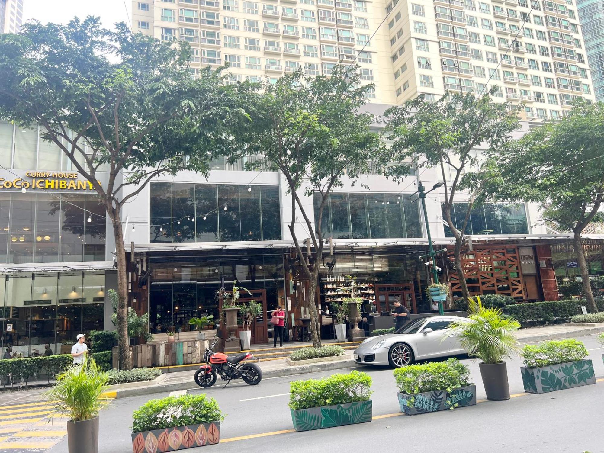 Fort Bonifacio Bgc Condo Taguig Buitenkant foto